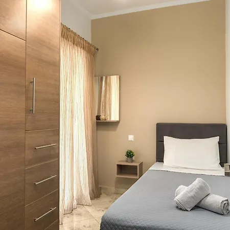 Elaya * Pandokrátor